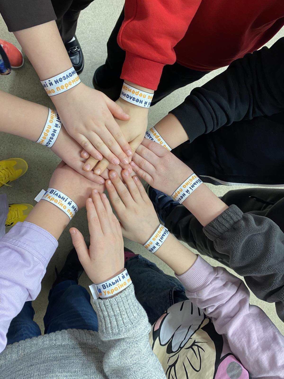 дІТИ, ЯКІ БАЧАТЬ ВІЙНУ